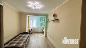 2-к квартира, вторичка, 63м2, 3/5 этаж