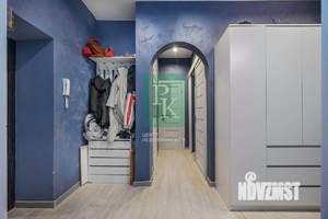 4-к квартира, вторичка, 102м2, 2/2 этаж