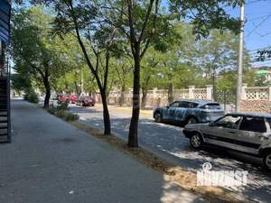 2-к квартира, вторичка, 43м2, 1/5 этаж