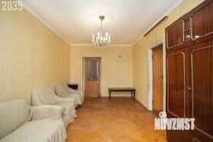 3-к квартира, вторичка, 63м2, 5/5 этаж