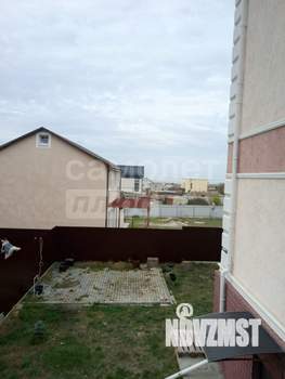 Студия квартира, вторичка, 40м2, 3/3 этаж