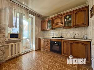 4-к квартира, вторичка, 104м2, 2/5 этаж