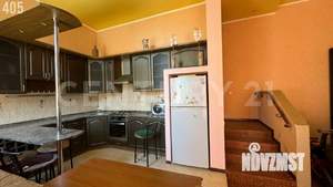 3-к квартира, вторичка, 102м2, 1/3 этаж