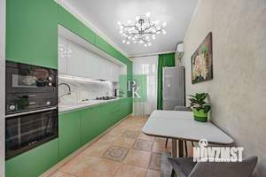 2-к квартира, вторичка, 68м2, 1/10 этаж