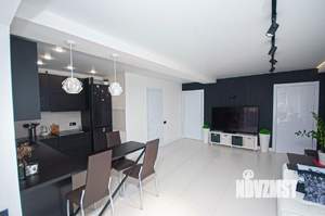 2-к квартира, вторичка, 68м2, 1/5 этаж