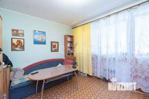 3-к квартира, вторичка, 43м2, 3/5 этаж
