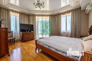 3-к квартира, вторичка, 115м2, 15/16 этаж