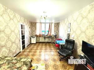 3-к квартира, вторичка, 62м2, 1/2 этаж