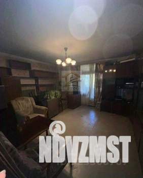 2-к квартира, вторичка, 52м2, 3/5 этаж