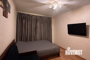 2-к квартира, вторичка, 59м2, 1/5 этаж