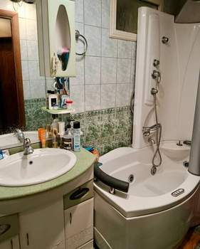 3-к квартира, вторичка, 64м2, 2/5 этаж