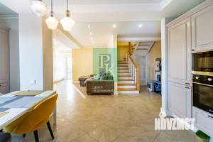 4-к квартира, вторичка, 116м2, 9/10 этаж