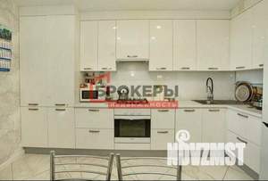 2-к квартира, вторичка, 66м2, 3/10 этаж