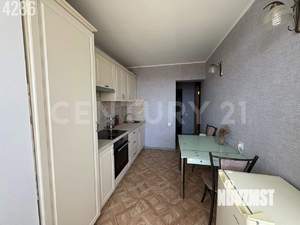 3-к квартира, вторичка, 75м2, 12/13 этаж