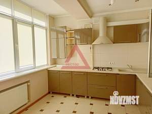 4-к квартира, вторичка, 136м2, 4/5 этаж