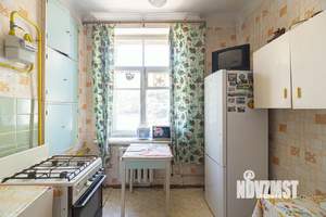 3-к квартира, вторичка, 91м2, 2/2 этаж