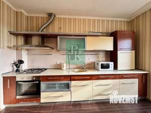 1-к квартира, вторичка, 50м2, 6/6 этаж