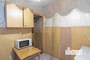 2-к квартира, вторичка, 42м2, 1/5 этаж