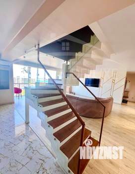 4-к квартира, вторичка, 160м2, 9/10 этаж