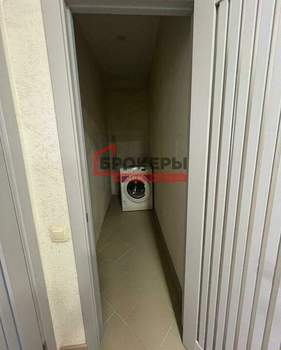 2-к квартира, вторичка, 67м2, 1/10 этаж