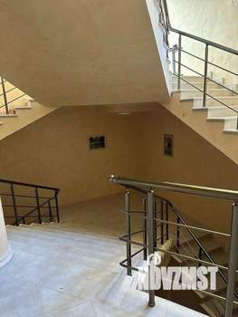 2-к квартира, вторичка, 64м2, 1/4 этаж