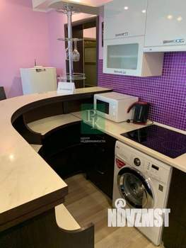 Студия квартира, вторичка, 42м2, 4/10 этаж