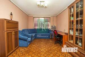 3-к квартира, вторичка, 65м2, 1/5 этаж