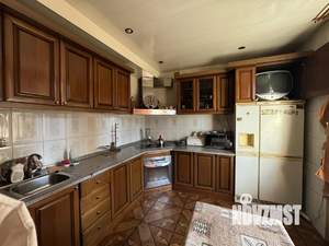 5-к квартира, вторичка, 136м2, 1/2 этаж