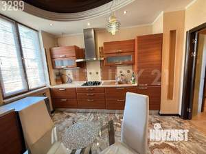 3-к квартира, вторичка, 142м2, 8/10 этаж