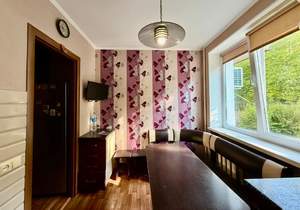 2-к квартира, вторичка, 50м2, 1/5 этаж