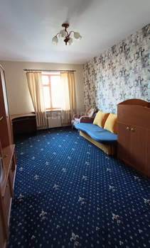 3-к квартира, вторичка, 70м2, 1/2 этаж