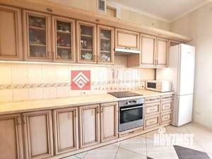 2-к квартира, вторичка, 67м2, 8/16 этаж