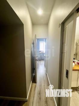 2-к квартира, вторичка, 43м2, 1/4 этаж