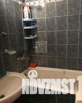 2-к квартира, вторичка, 63м2, 2/10 этаж