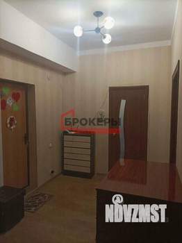 2-к квартира, вторичка, 57м2, 1/5 этаж