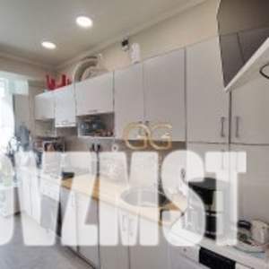 1-к квартира, вторичка, 42м2, 6/9 этаж