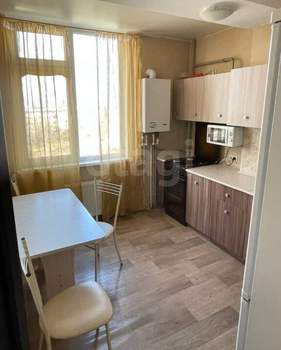 2-к квартира, вторичка, 42м2, 10/12 этаж