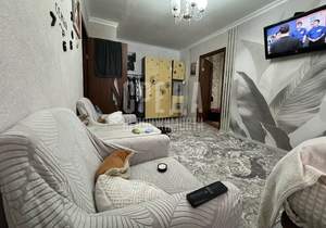 2-к квартира, вторичка, 44м2, 1/5 этаж