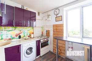 3-к квартира, вторичка, 57м2, 5/5 этаж