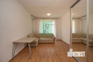 3-к квартира, вторичка, 70м2, 2/2 этаж