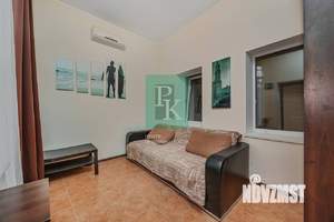 4-к квартира, вторичка, 70м2, 1/2 этаж