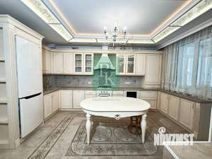 3-к квартира, вторичка, 80м2, 9/9 этаж