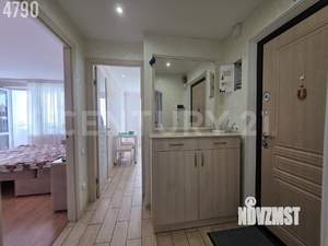 2-к квартира, вторичка, 56м2, 8/9 этаж