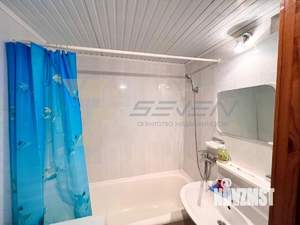 3-к квартира, вторичка, 74м2, 8/9 этаж