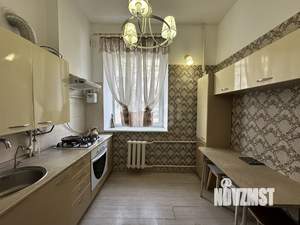 3-к квартира, вторичка, 68м2, 1/3 этаж