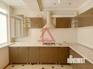 4-к квартира, вторичка, 136м2, 4/5 этаж