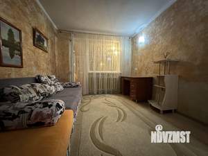 2-к квартира, вторичка, 53м2, 1/5 этаж