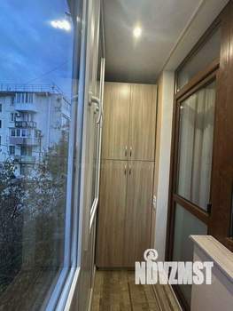 3-к квартира, вторичка, 62м2, 2/5 этаж