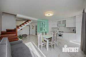 4-к квартира, вторичка, 210м2, 10/11 этаж