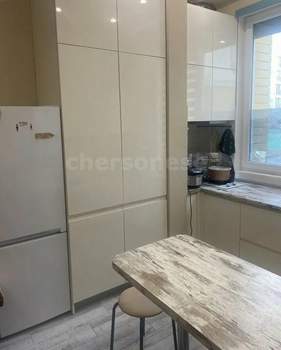 1-к квартира, вторичка, 42м2, 1/5 этаж